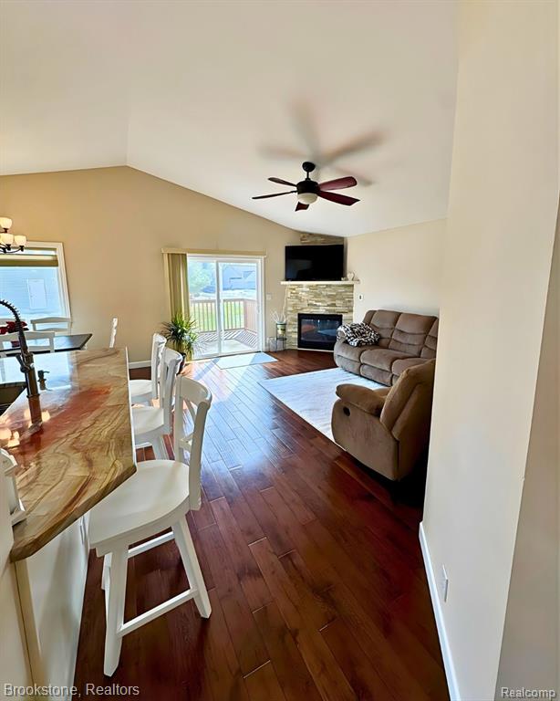 10178 Hawthorne Circle, 27, Goodrich Vlg, MI — Photo 11