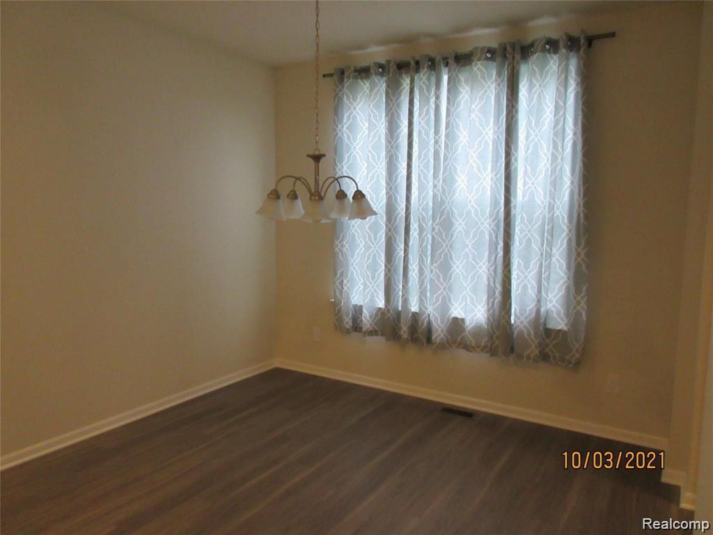 626 BACKSHORE Drive, Canton, MI 48187 — Photo 16