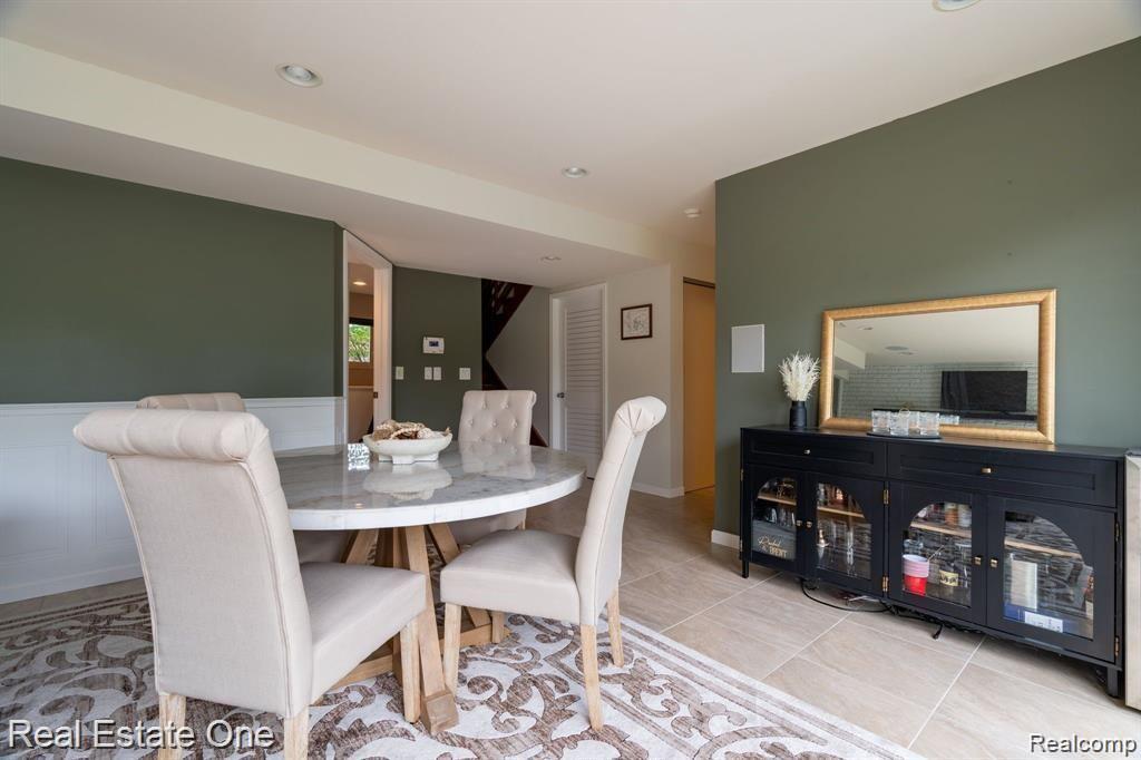2728 DEVONSHIRE, Leonard, MI 48367 — Photo 30