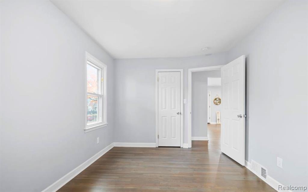 4214 Berkshire Road, Royal Oak, MI 48073 — Photo 14