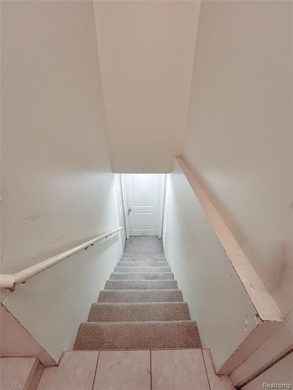 25646 Stanford Street, Dearborn Heights, MI 48125 — Photo 19