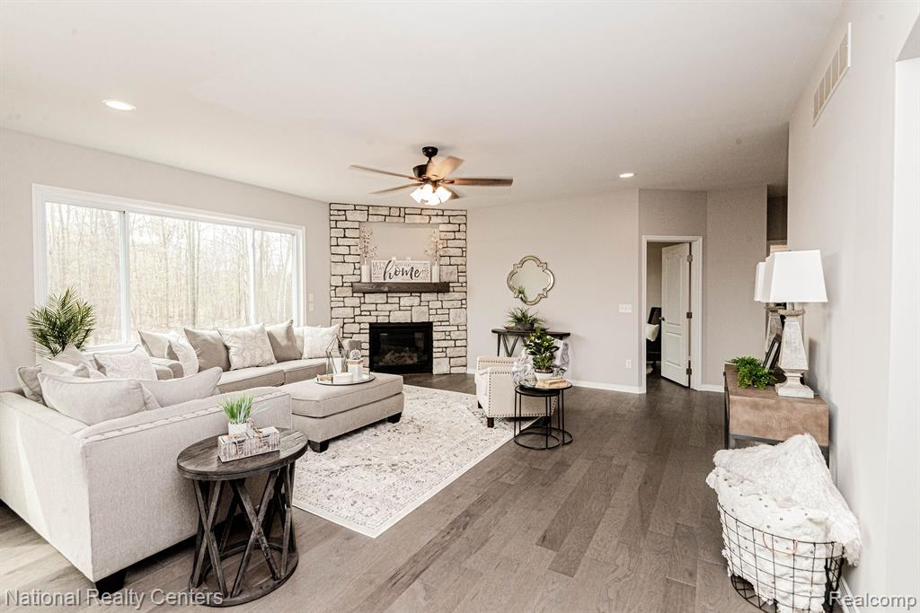1028 Rochawies Drive, Oakland, MI — Photo 15