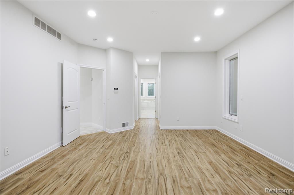 46500 Ryan Road, Utica, MI 48317 — Photo 14