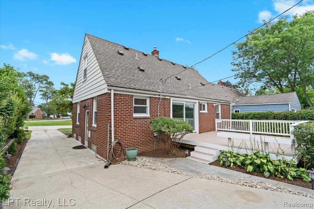 4357 Robinwood Avenue, Royal Oak, MI 48073 — Photo 31
