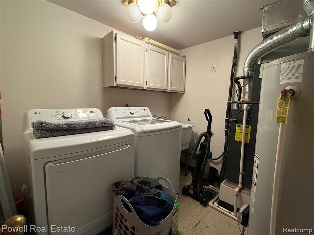 802 Country Club Drive, Saint Clair Shores, MI 48082 — Photo 11
