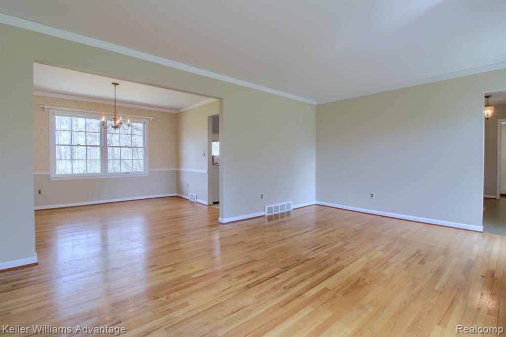 46895 BETTYHILL, Plymouth, MI 48170 — Photo 11