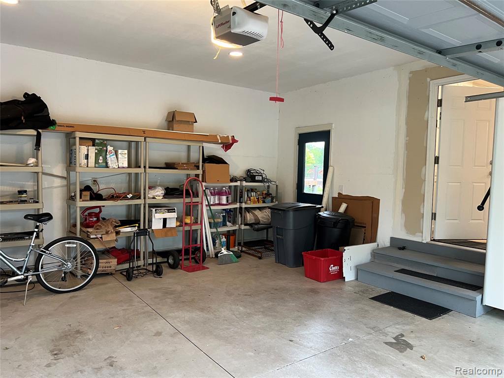 5250 Bronco Drive, Clarkston, MI — Photo 39