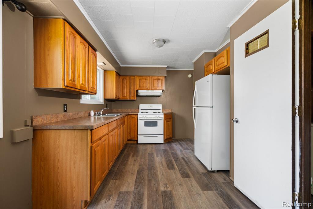 6364 Atkinson Road, Grayling, MI 49738 — Photo 9