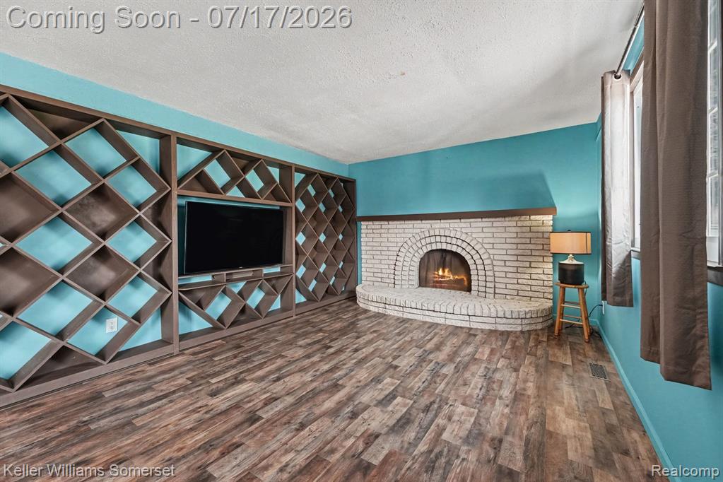 4023 Anthony Drive, Sterling Heights, MI 48310 — Photo 16
