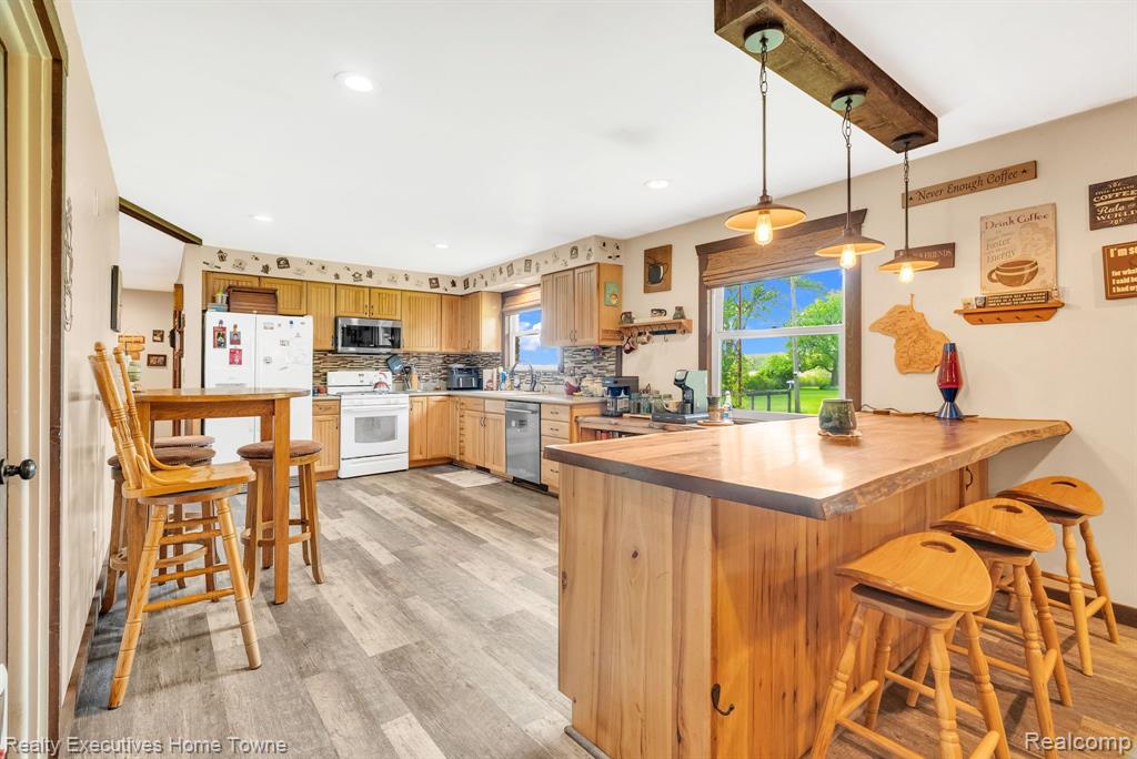 5011 STATE Road, Fort Gratiot, MI 48059 — Photo 14