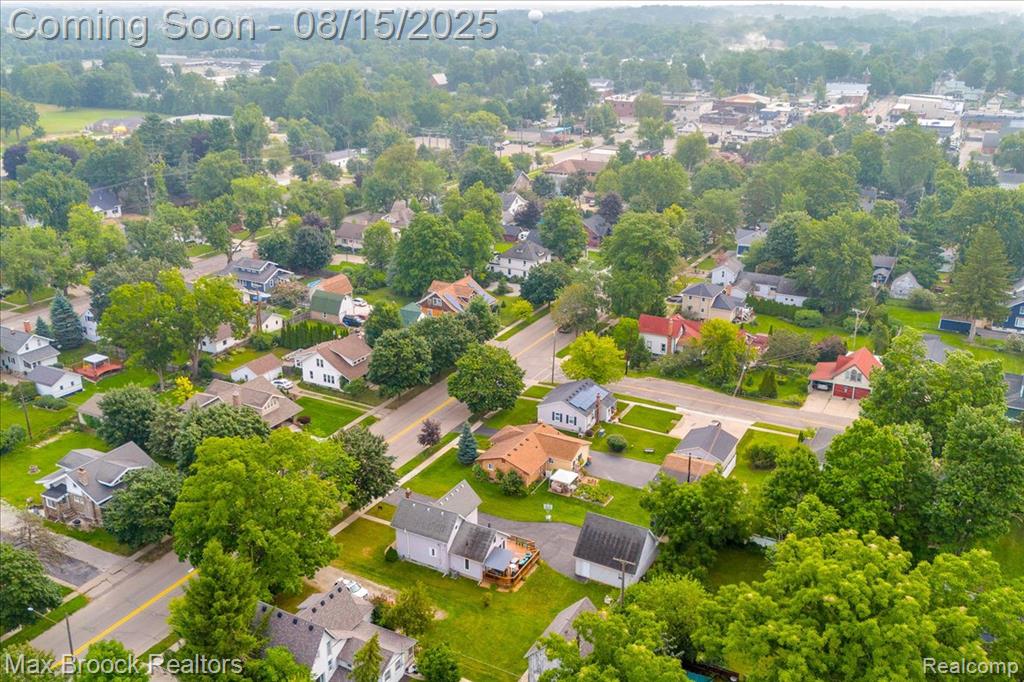 415 W Lake Street, South Lyon, MI 48178 — Photo 33
