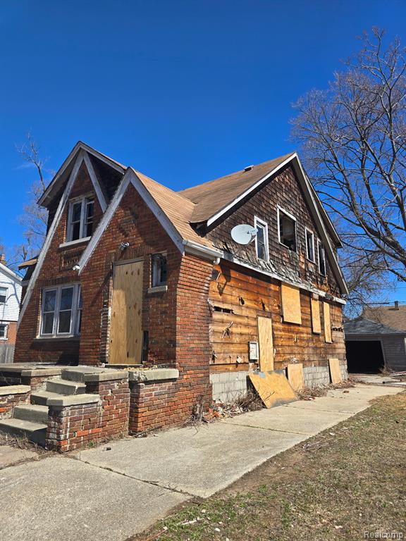 15724 Lesure Street - Photo 2