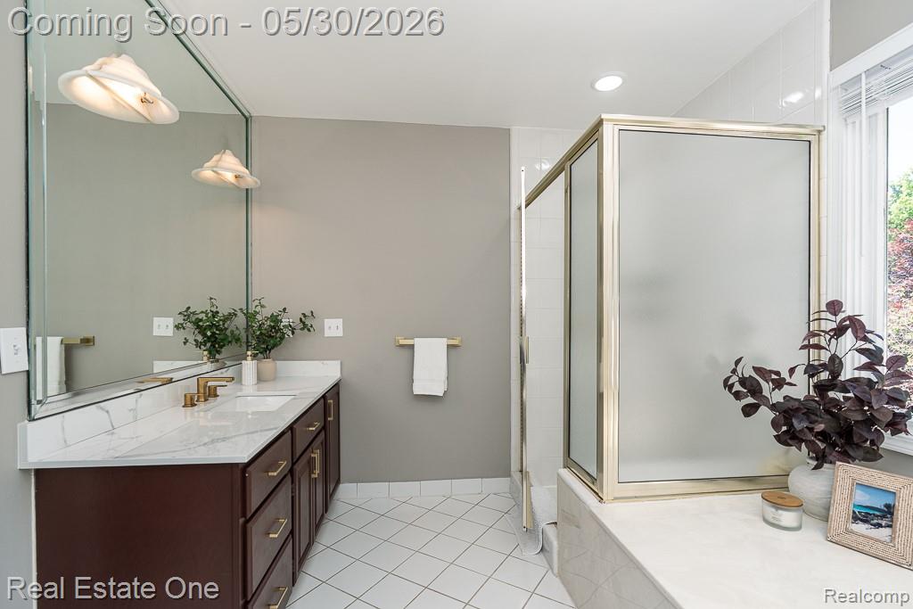 44105 Dunham Court, Clinton Twp, MI 48038 — Photo 20