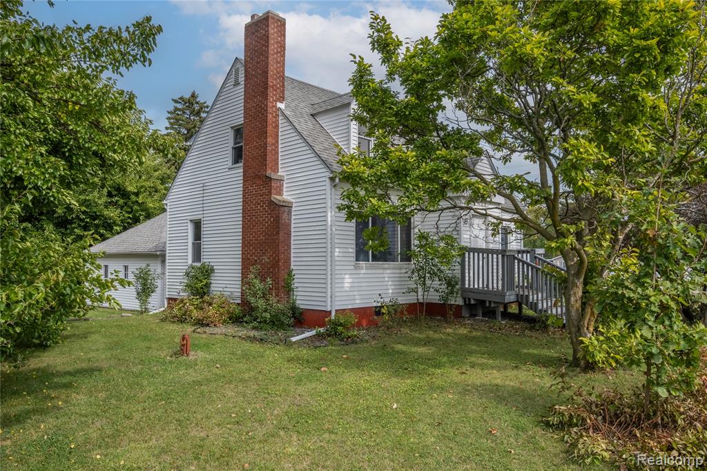 2028 Kochville Road, Saginaw, MI 48604 — Photo 20