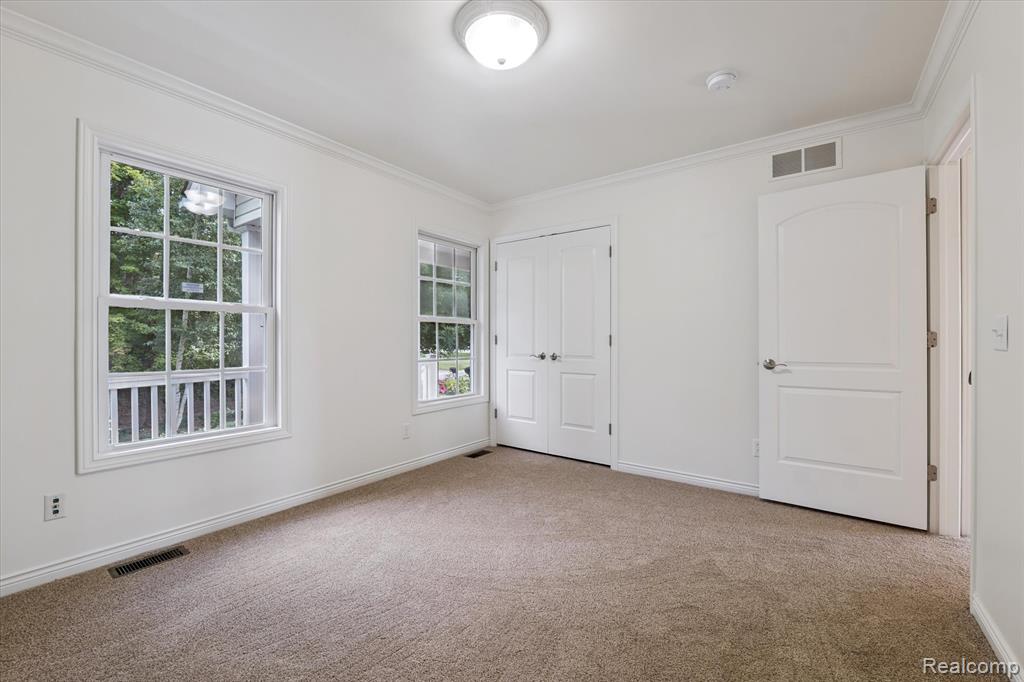 7127 Perry Lake Road, Clarkston, MI — Photo 20