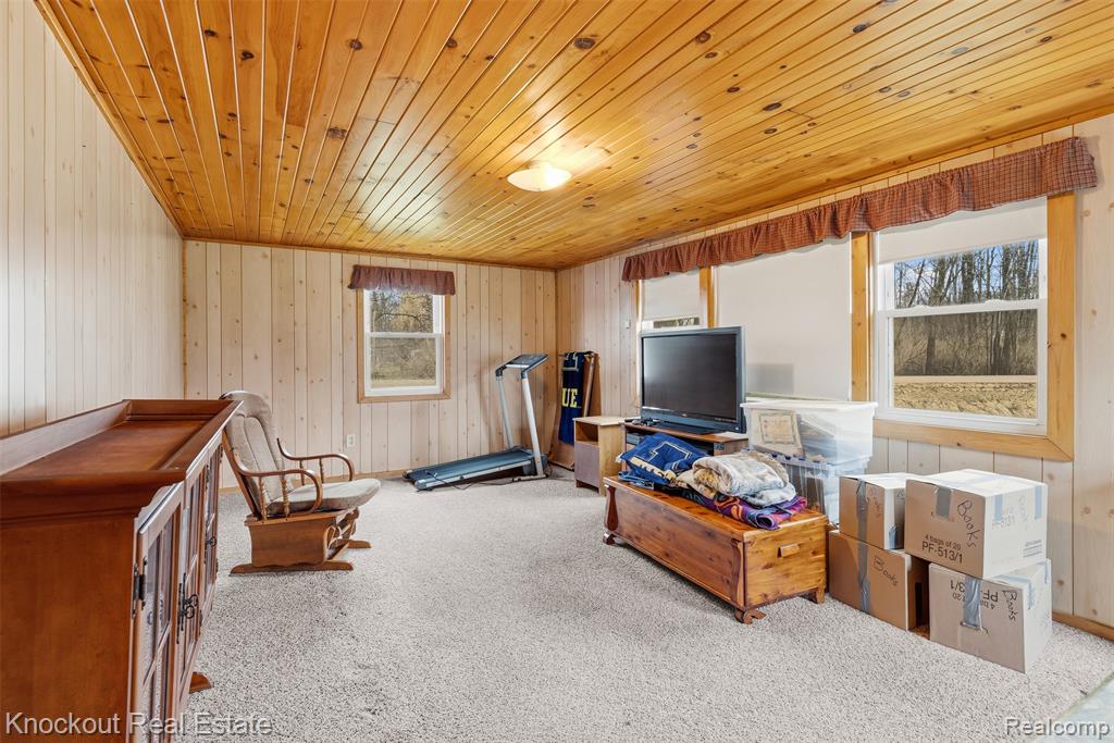 6256 State Road, Vassar, MI 48768 — Photo 20