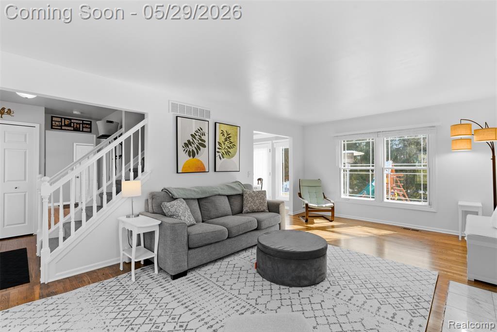 60491 Lamplighter Drive, New Hudson, MI 48165 — Photo 7