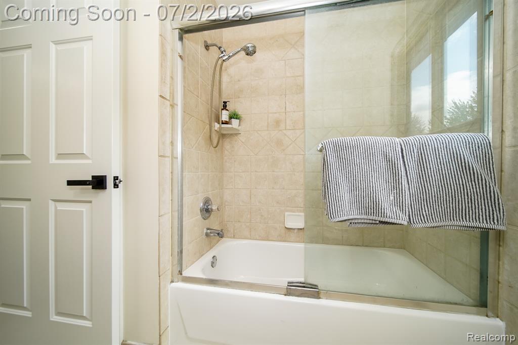 5558 Bedell Road, Sterling Heights, MI 48310 — Photo 66