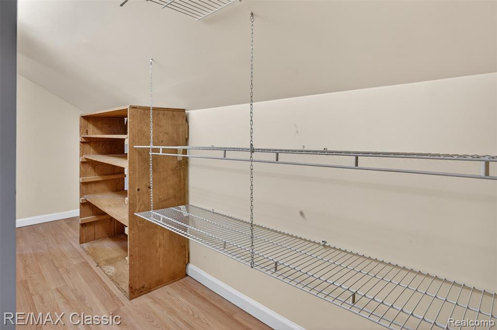 27359 Brettonwoods Street, Madison Heights, MI 48071 — Photo 21