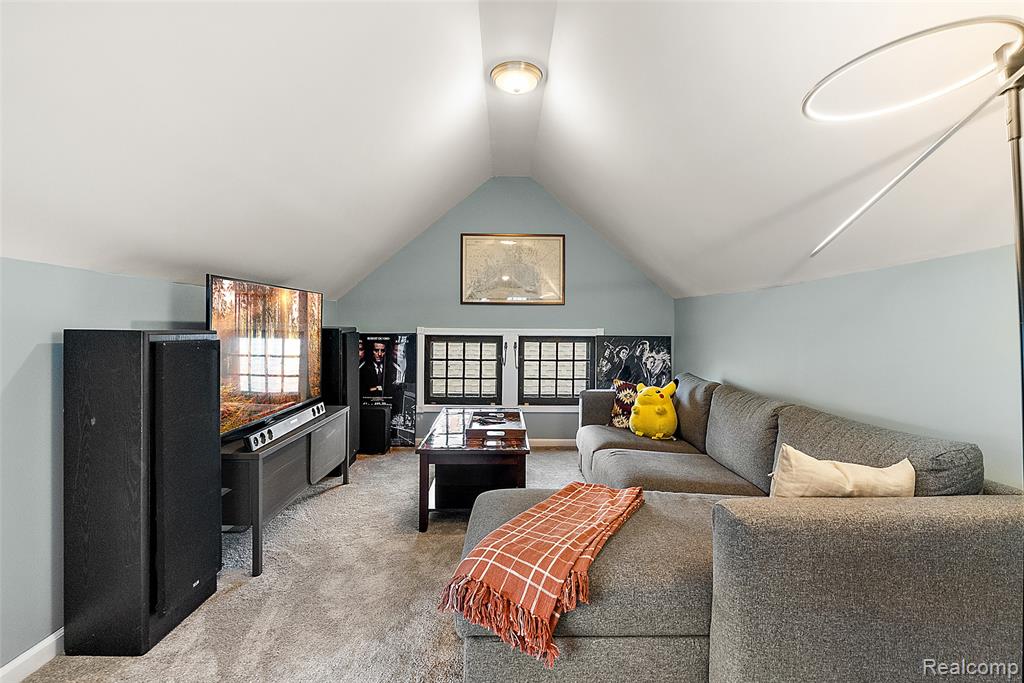 867 Edison Street, Detroit, MI 48202 — Photo 27