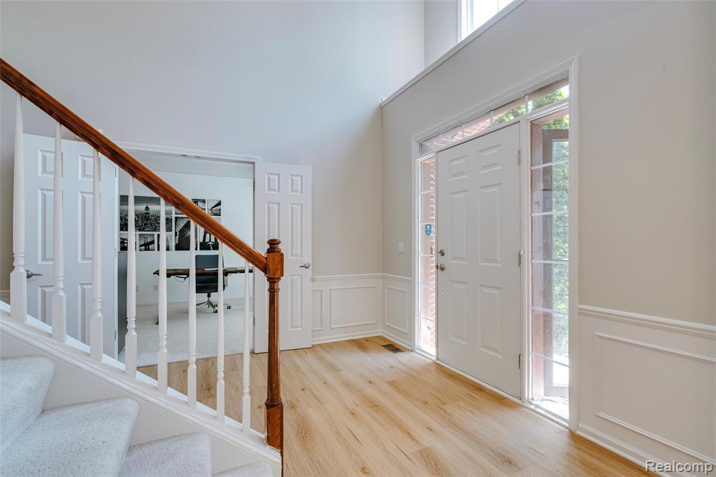 50042 Black Horse Lane, Canton, MI 48188 — Photo 10