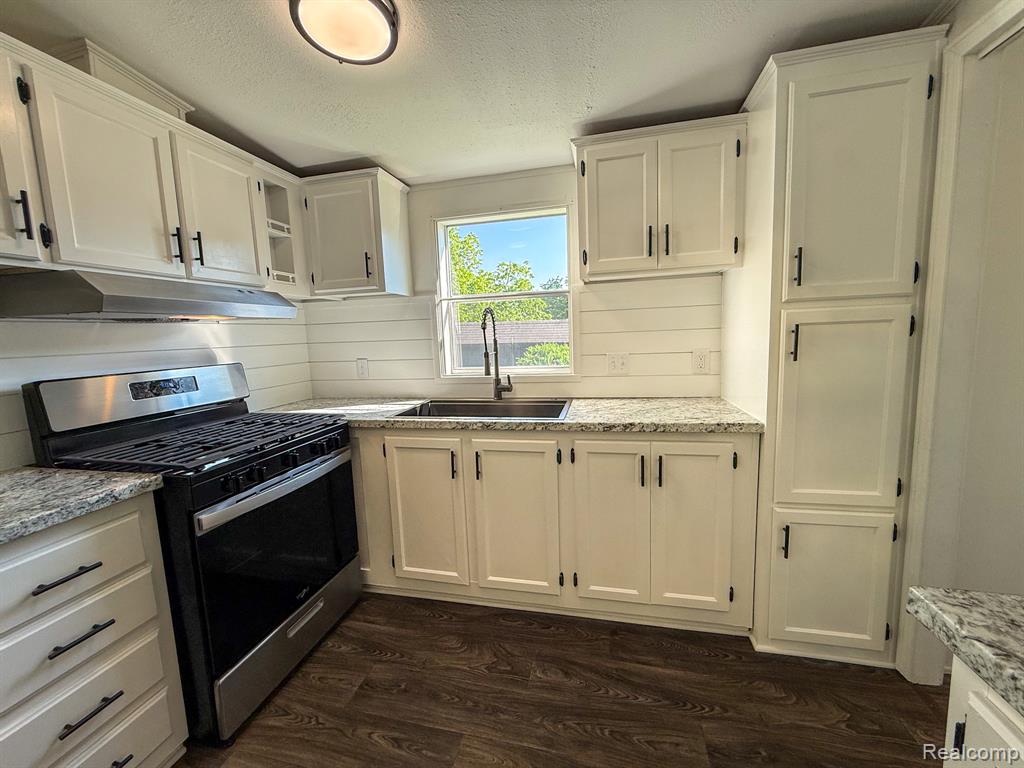 11600 Bay Drive, Fenton, MI 48430 — Photo 4