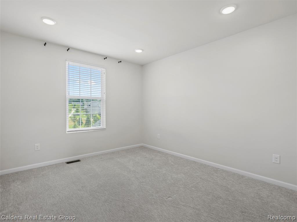 4132 Walcott Drive, Lake Orion, MI — Photo 30
