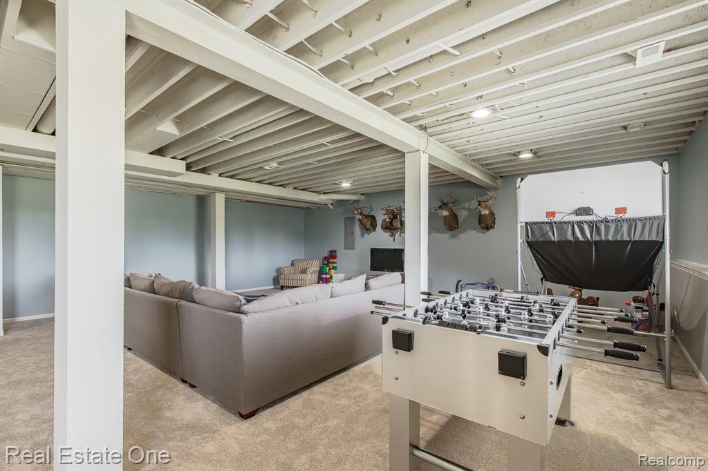 26164 International Drive Drive, South Lyon, MI 48178 — Photo 47