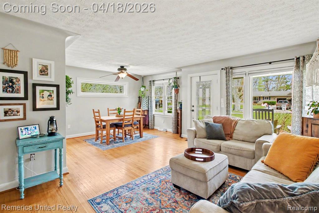 6912 Cheddar Valley Drive, Brighton, MI 48116 — Photo 5
