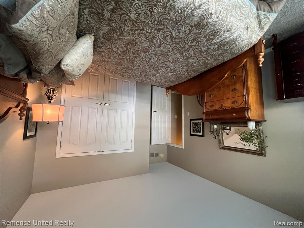 39677 MUIRFIELD Lane, Northville, MI 48168 — Photo 28