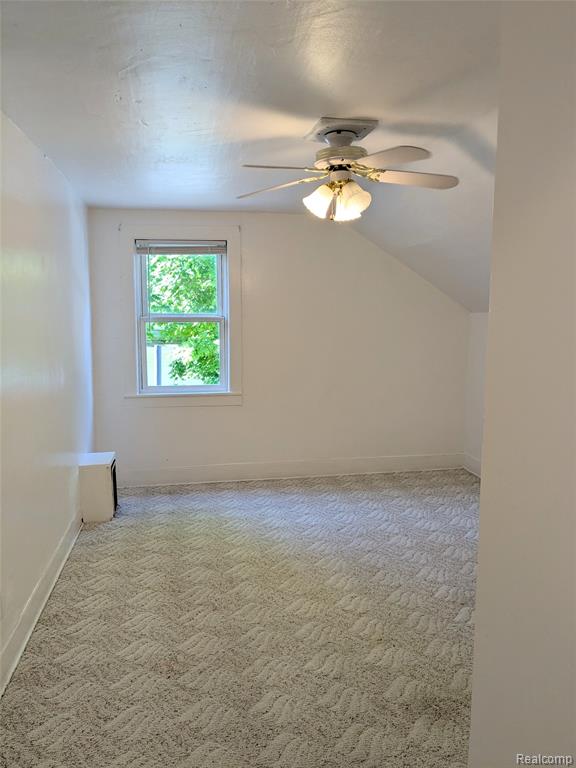 300 Bristol Street S, Almont, MI 48003 — Photo 32