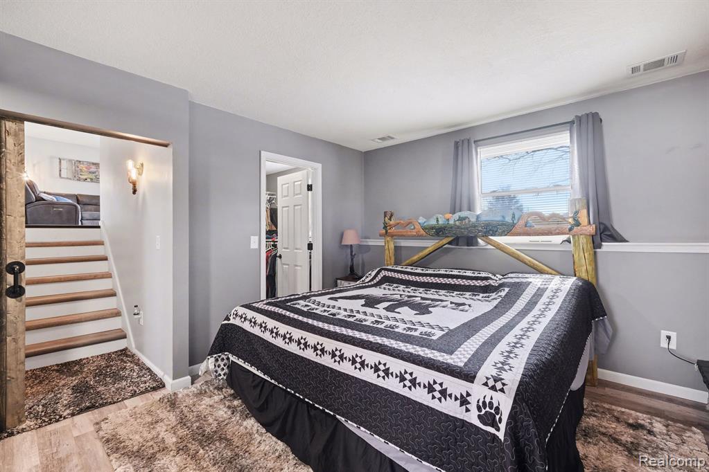 9184 Chesterfield Drive, Swartz Creek, MI 48473 — Photo 11