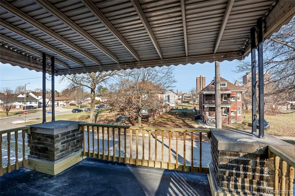 7627 Woodrow Wilson Street, Detroit, MI 48206 — Photo 14