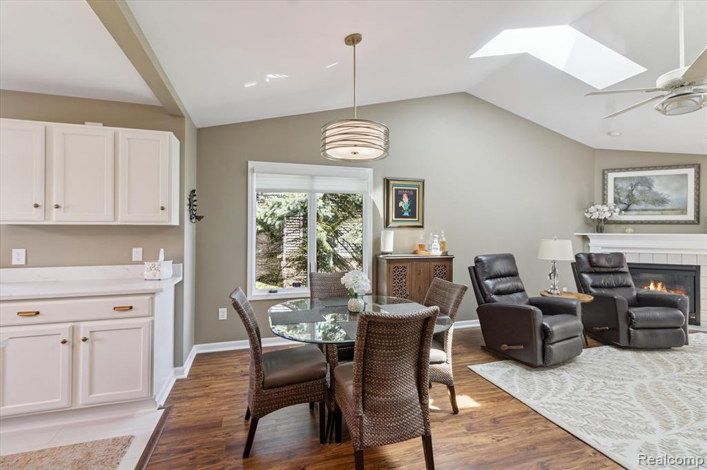 935 Mildred J Court, Brighton, MI 48116 — Photo 12
