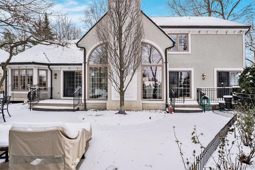 5472 Bristol Parke Drive, Clarkston, MI 48348 — Photo 25