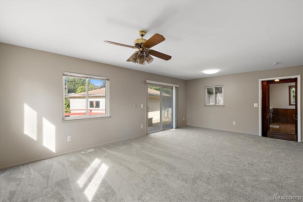 8628 Strom Drive, Sterling Heights, MI 48314 — Photo 18