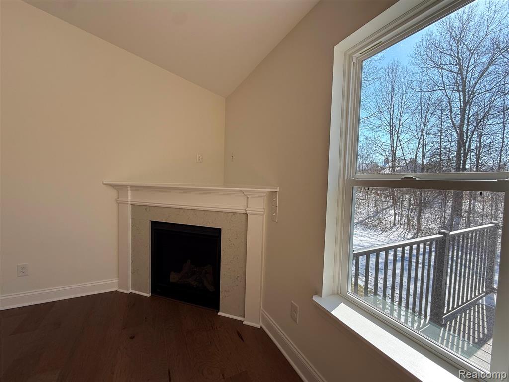 1089 Camellia Circle, 31, Howell, MI 48843 — Photo 10