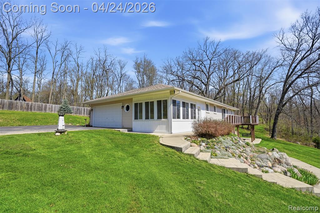 5074 Perryville Road, Holly, MI 48442 — Photo 36