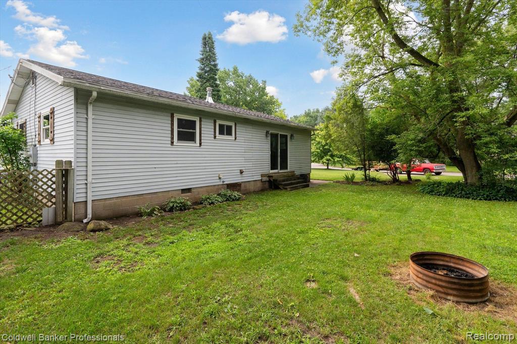 326 EAST Street, Holly, MI 48442 — Photo 24