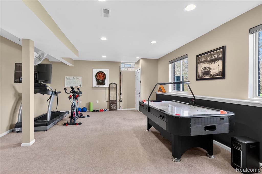 3226 Estate View Court, Commerce Twp, MI 48382 — Photo 45