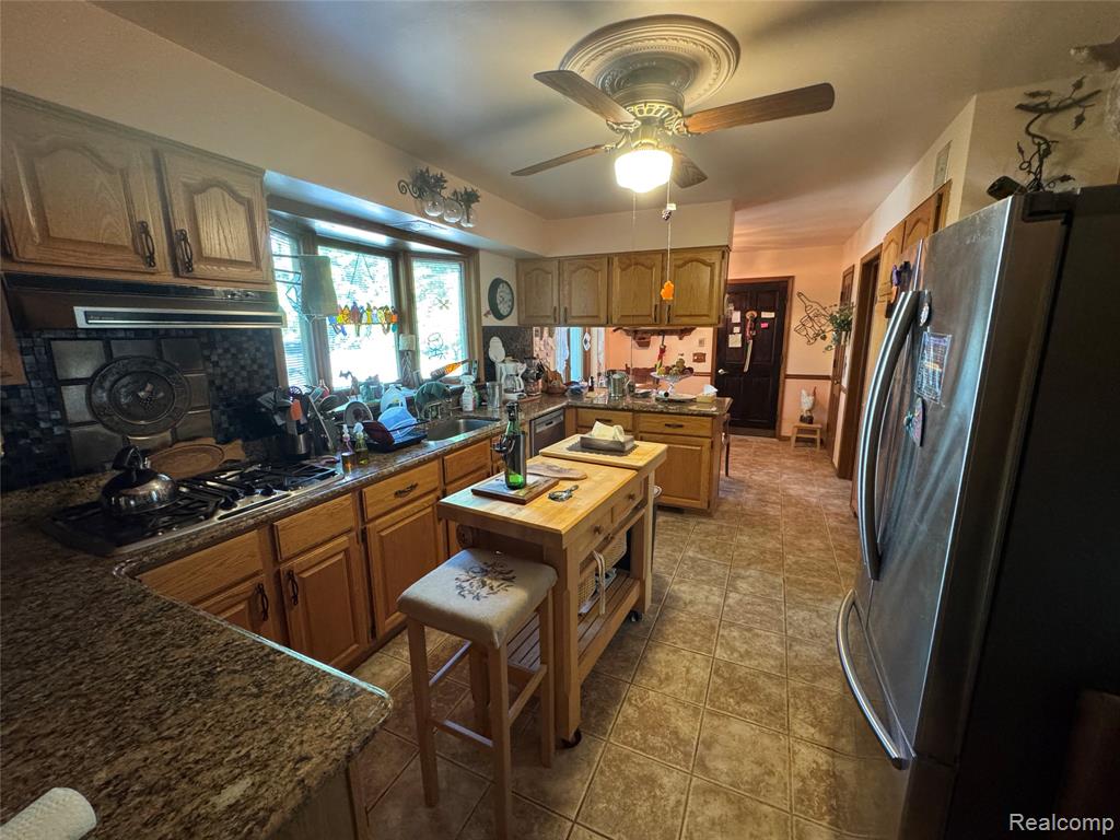1448 Inwoods Circle, Bloomfield Hills, MI 48302 — Photo 12