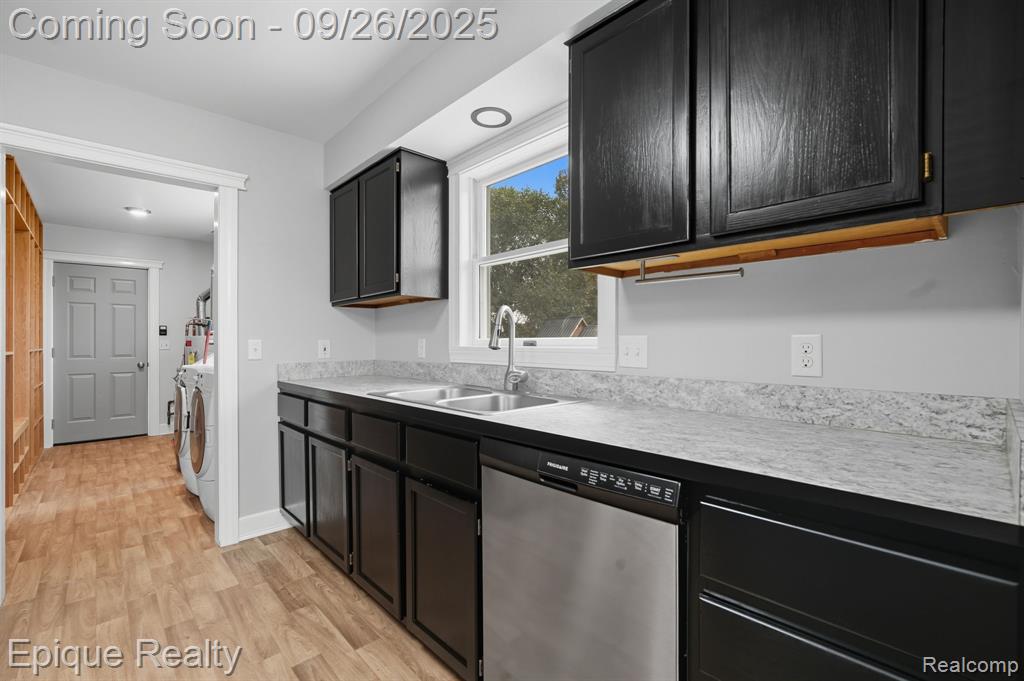 6481 Byron Road, Howell, MI 48855 — Photo 10
