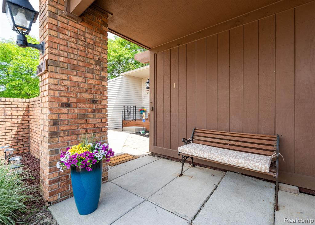 61957 Ticonderoga Drive, 1, South Lyon, MI 48178 — Photo 6
