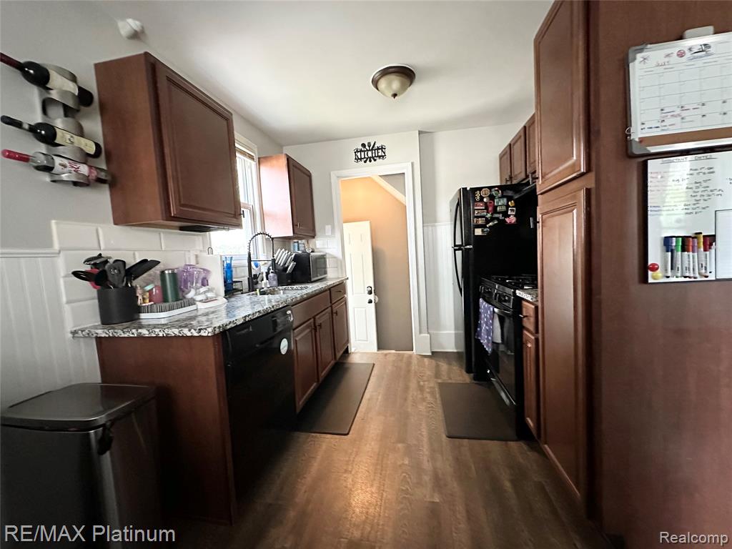 28417 Barton Street, Garden City, MI — Photo 4