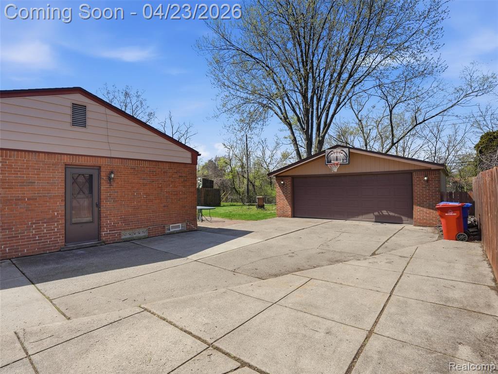 33143 Vista Way, Fraser, MI 48026 — Photo 29