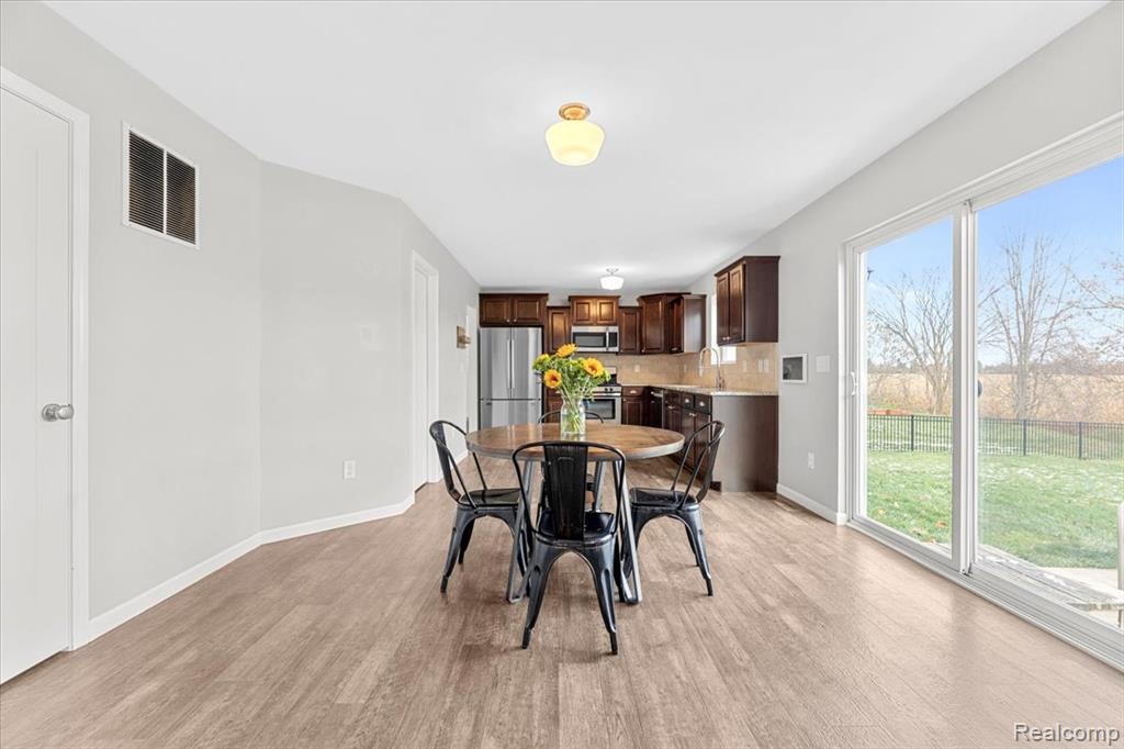 9357 Neumann Circle, Ypsilanti, MI 48197 — Photo 7
