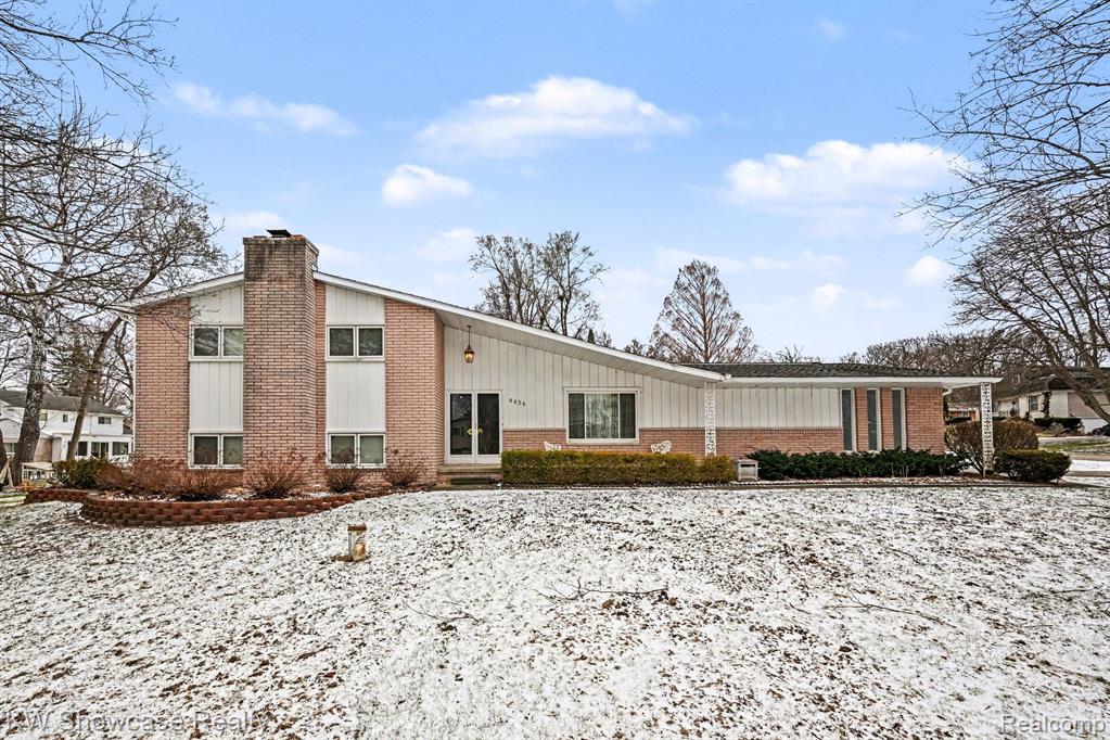 8635 Sandy Crest Drive, White Lake, MI, 00000