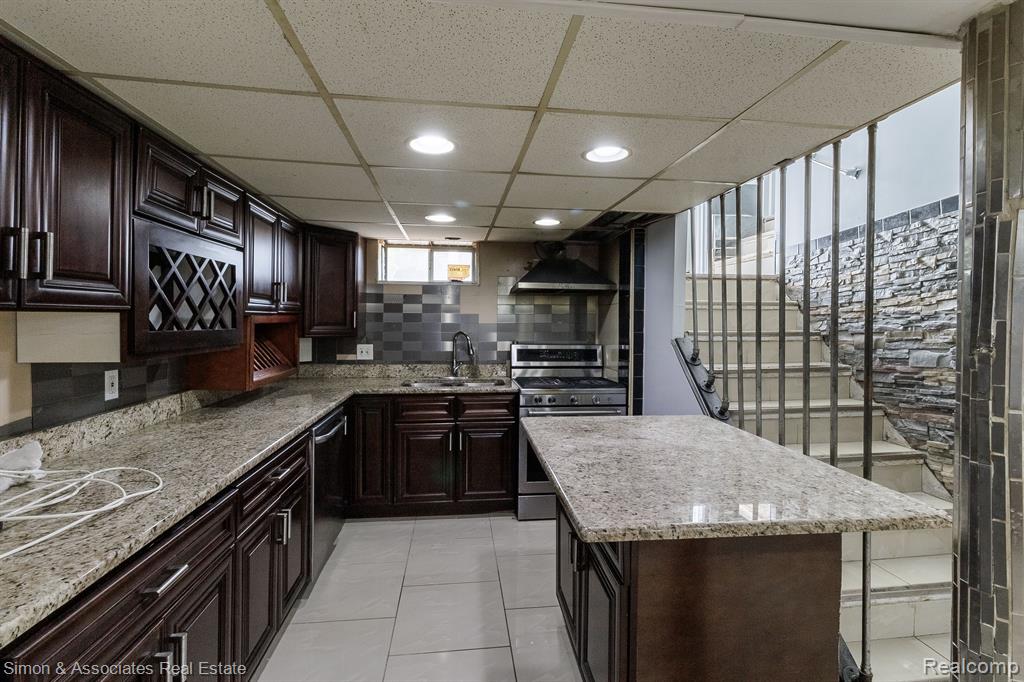 6200 PAYNE Avenue, Dearborn, MI 48126 — Photo 28