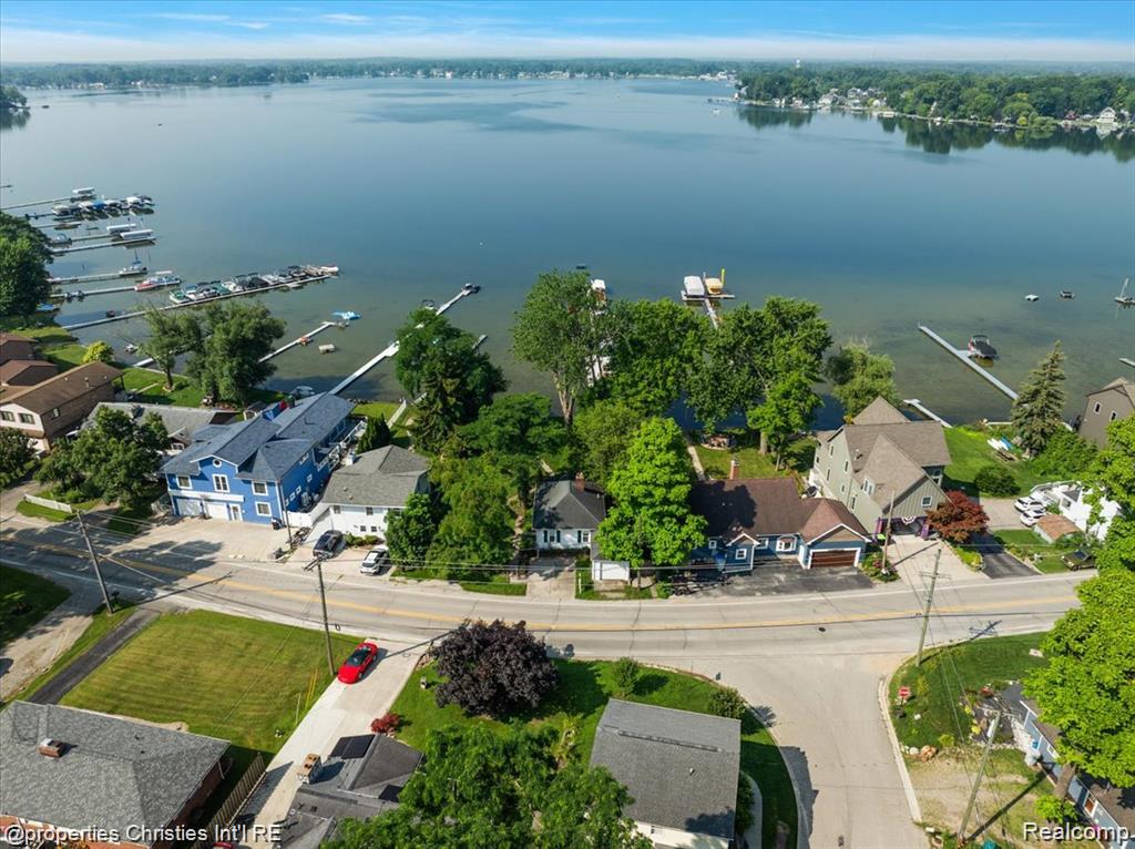 11346 E Shore Drive, Whitmore Lake, MI 48189 — Photo 54