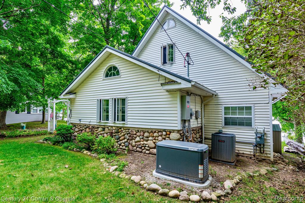 9692 BOUCHER Road, Otter Lake, MI 48464 — Photo 46